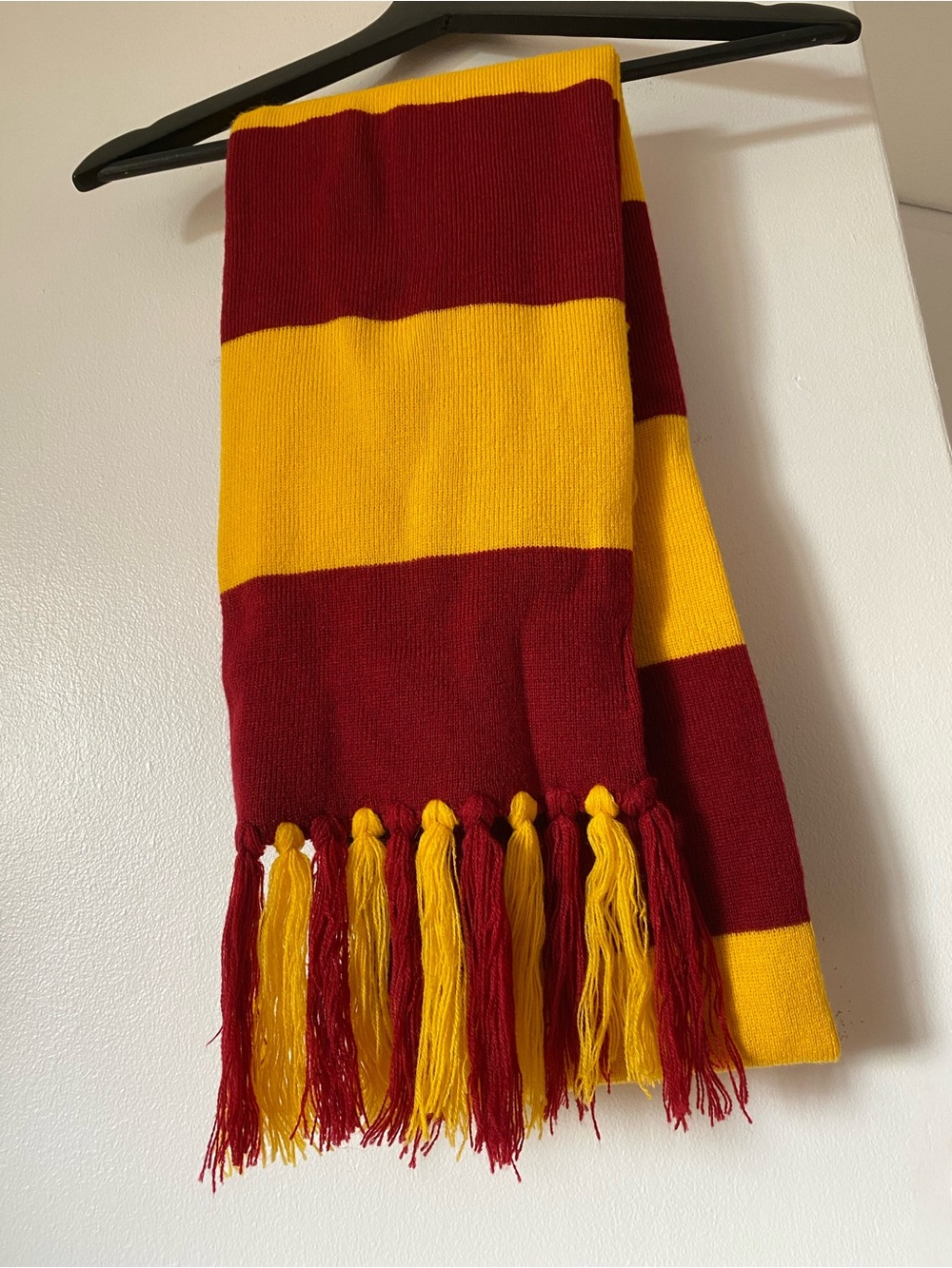 Gryffindor Striped Maroon and Yellow Knit Scarf - Harry Potter Universal Studios